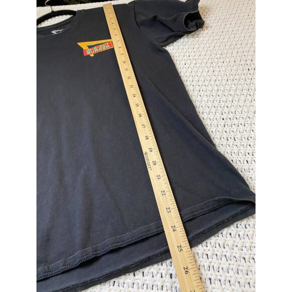 In-N-Out‎ Burger Black Graphic T-Shirt Men size Medium Classic Cars Palm Trees - Picture 7 of 10